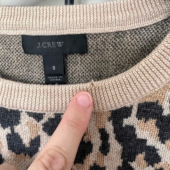 J. Crew 100% Merino Wool Animal Print Crewneck Sweater Sz S - Picture 5 of 8